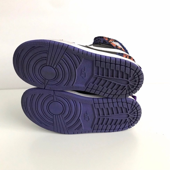 Nike Air Jordan 1 Mid SE Tiger Stripe - Picture 7 of 8